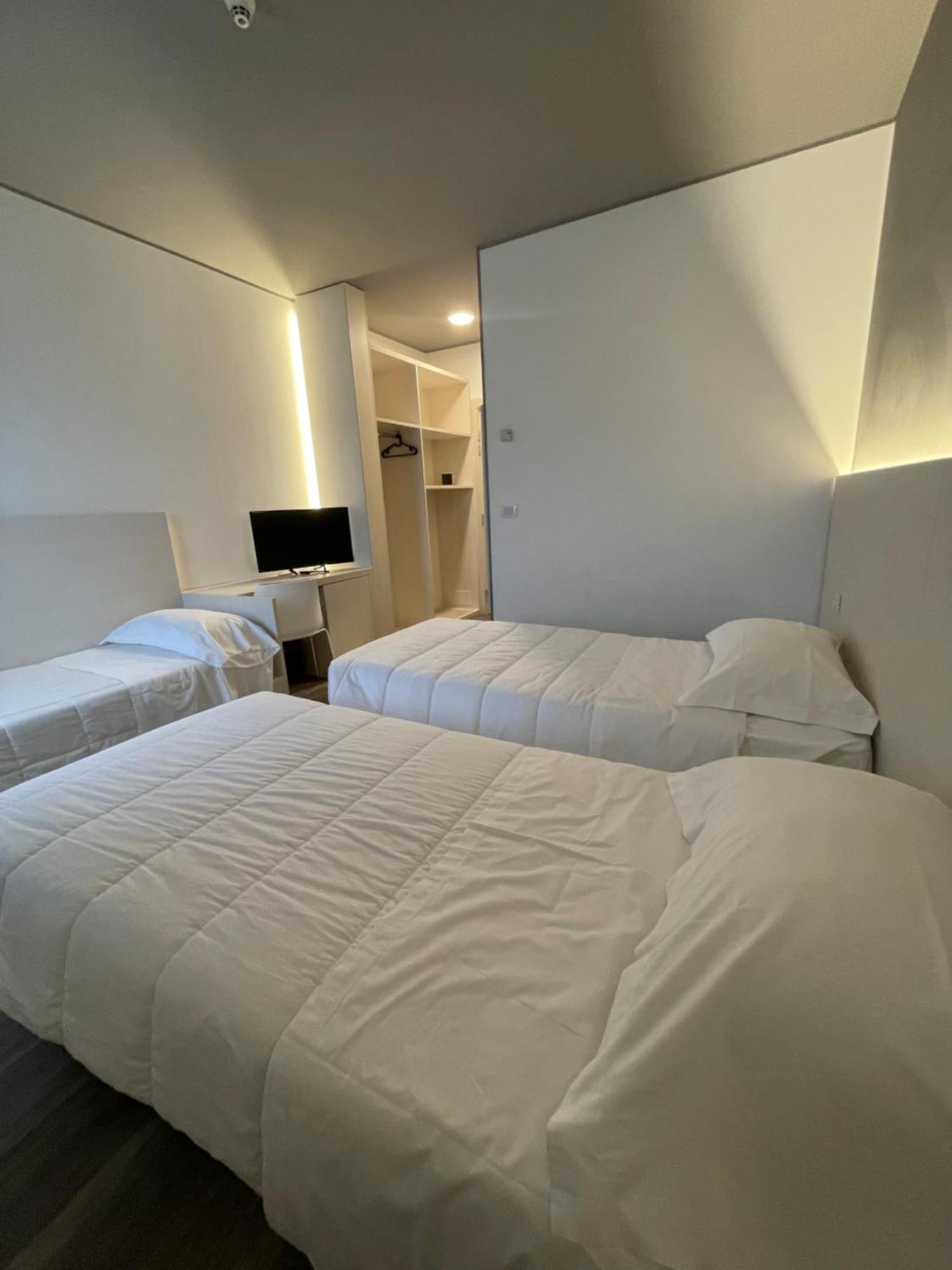 Hotel Albatros Местре Екстериор снимка